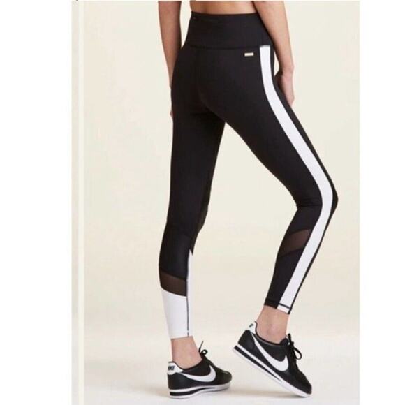 Alala Style Athletic Leggings Black And White Size M - Picture 1 of 7